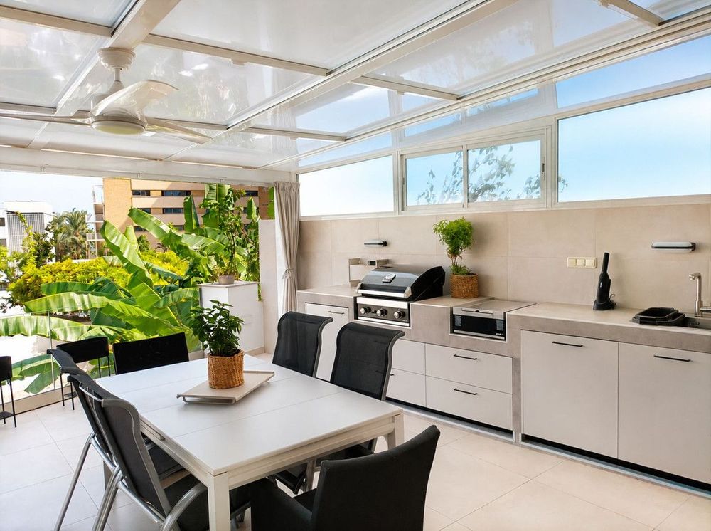 Apartment | Resale in Torremolinos in Torremolinos Others, Torremolinos, Costa del Sol - Main property photo