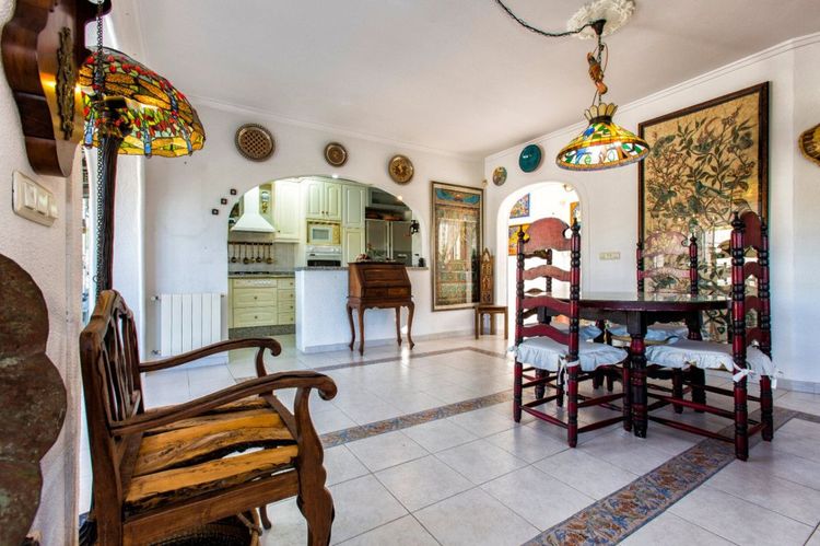 House | Resale in Benissa in Benissa, Costa Blanca - Photo 3