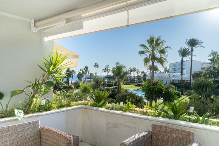 Apartment | Resale in Marbella in Marbella Others, Costa del Sol - Photo 4