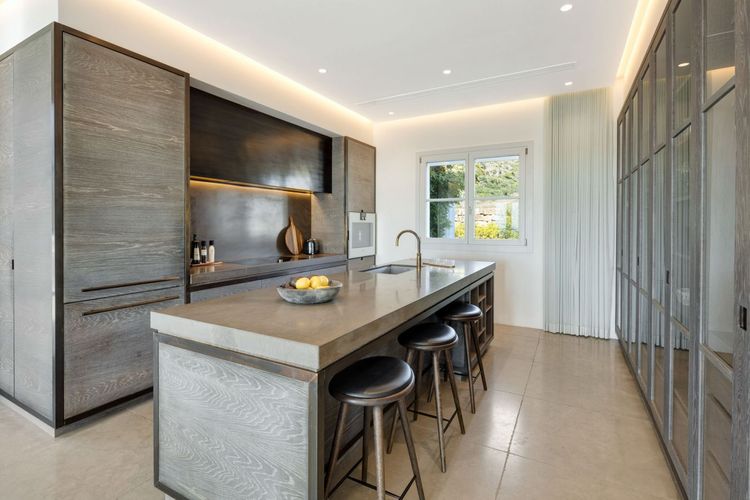 House | Resale in Benahavís in Benahavís Others, Costa del Sol - Photo 4