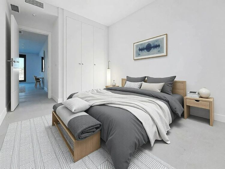 Apartment | Resale in Estepona in Estepona, Costa del Sol - Photo 5