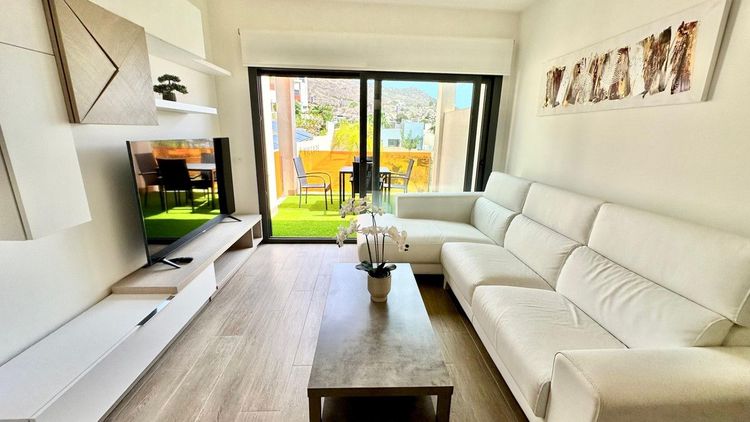Penthouse | Resale in Finestrat in Finestrat, Costa Blanca - Photo 2