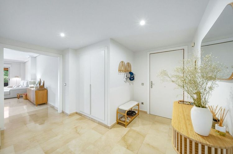 Apartment | Resale in Casares Playa in Casares Playa, Costa del Sol - Photo 3
