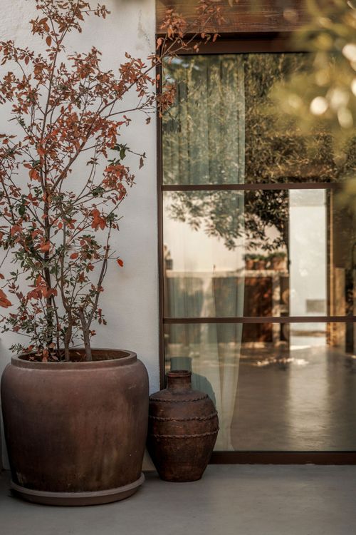 House | Resale in Nueva Andalucía in Nueva Andalucía Others, Costa del Sol - Photo 5