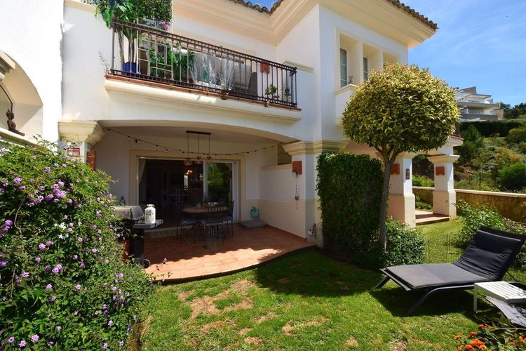 House | Resale in La Cala Golf in La Cala Golf, Costa del Sol - Photo 2
