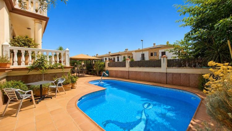 House | Resale in Ronda in Ronda, Serranía de Ronda, Costa del Sol - Photo 3