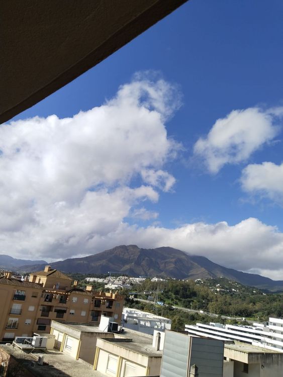 Apartment | Resale in Estepona in Estepona, Costa del Sol - Photo 2