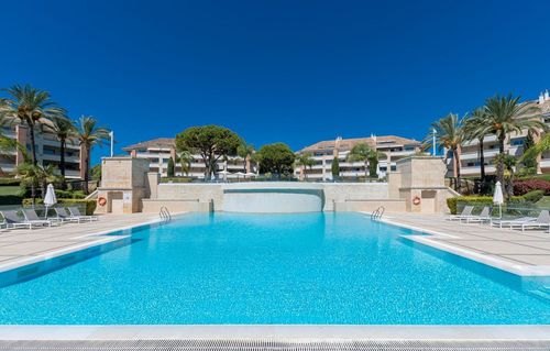 Apartment | Resale in The Golden Mile — The Golden Mile, Costa del Sol