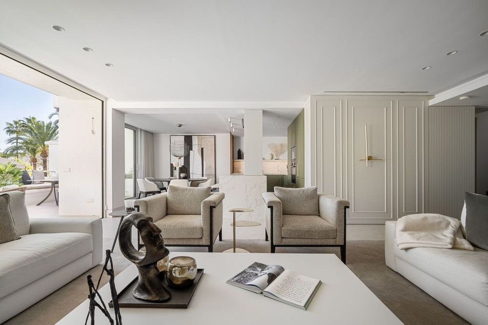 Penthouse | Resale in The Golden Mile in The Golden Mile, Costa del Sol - Main property photo