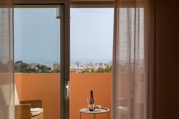 Penthouse | Resale in Los Pacos in Los Pacos, Costa del Sol - Photo 4