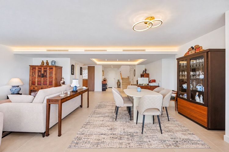 Penthouse | Resale in Guadalmina Alta in Guadalmina Alta, Costa del Sol - Photo 2