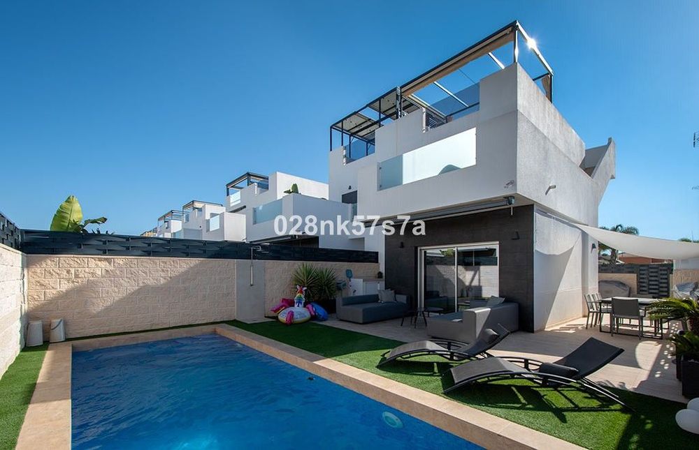 House | Resale in Ciudad Quesada in Ciudad Quesada, Costa Blanca - Main property photo