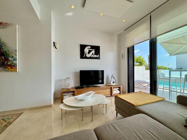 House | Resale in San Miguel de Salinas in San Miguel de Salinas, Costa Blanca - Photo 2