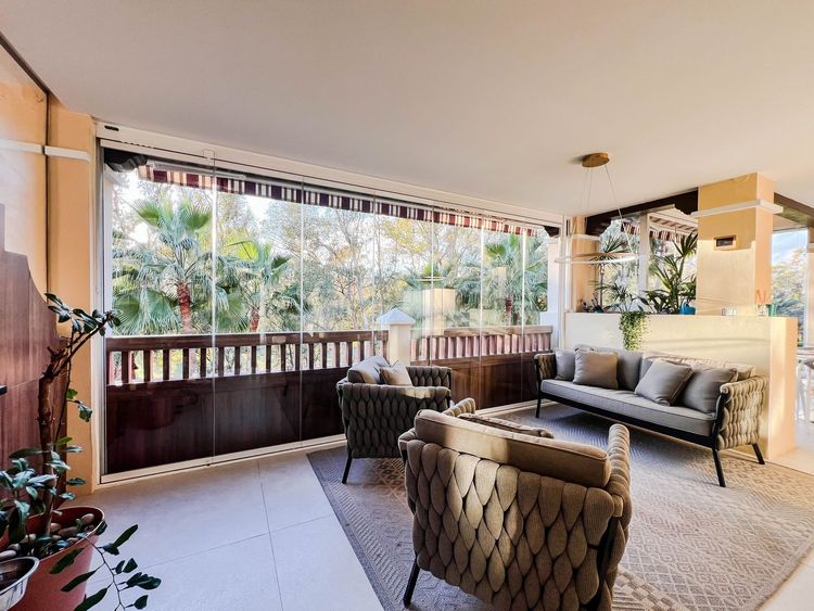 Apartment | Resale in Atalaya in Atalaya, Costa del Sol - Photo 5