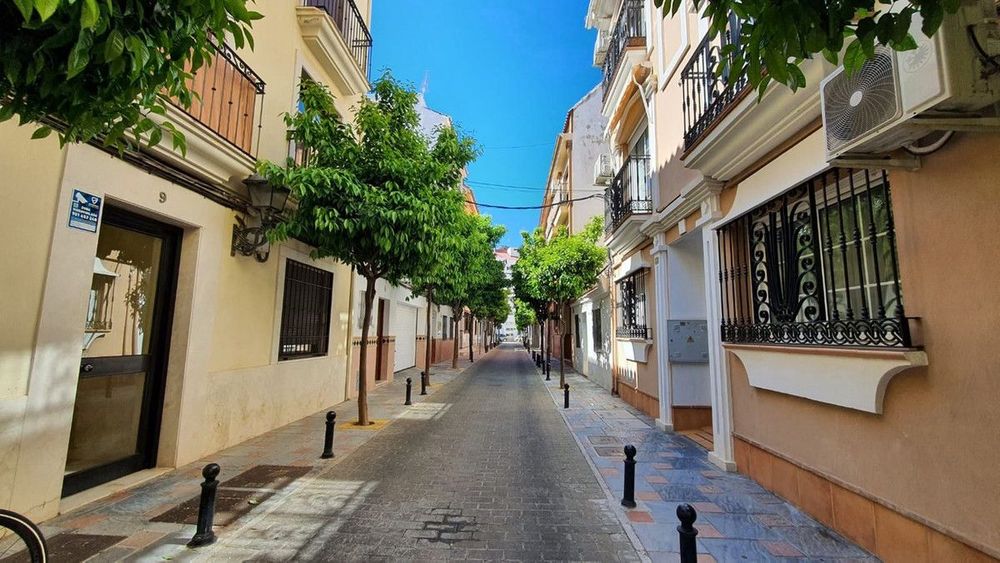 Apartment | Resale in Fuengirola in Fuengirola Others, Costa del Sol - Main property photo