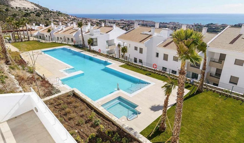 Apartment | Resale in Benalmadena Pueblo in Benalmadena Pueblo, Costa del Sol - Main property photo