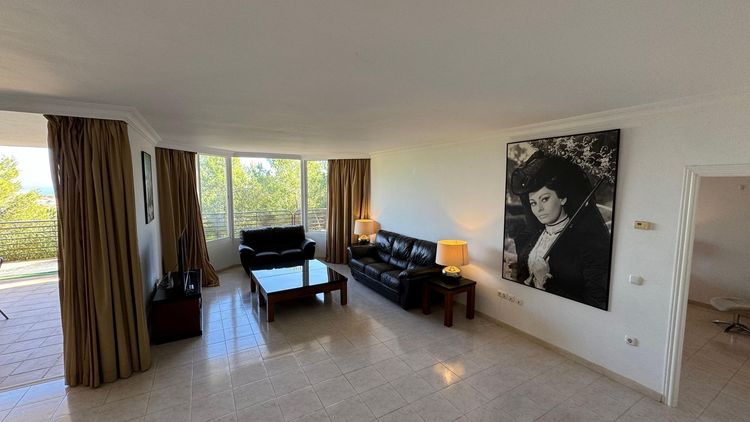 Apartment | Resale in Miraflores in Miraflores, Costa del Sol - Photo 2