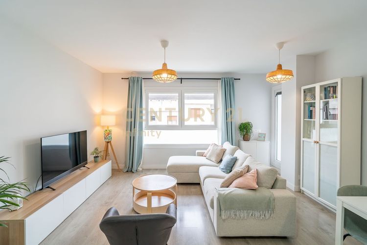 Apartment | Resale in Mijas Costa in Mijas Costa, Costa del Sol - Photo 3