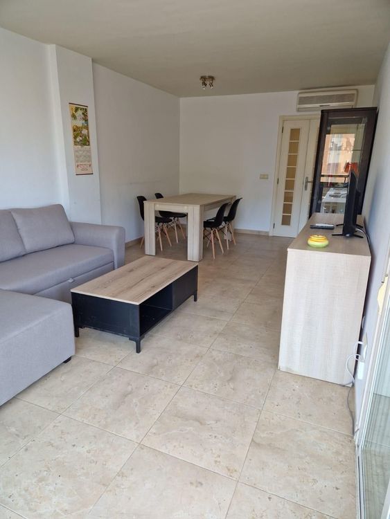 Apartment | Resale in Villajoyosa in Villajoyosa, Costa Blanca - Photo 5