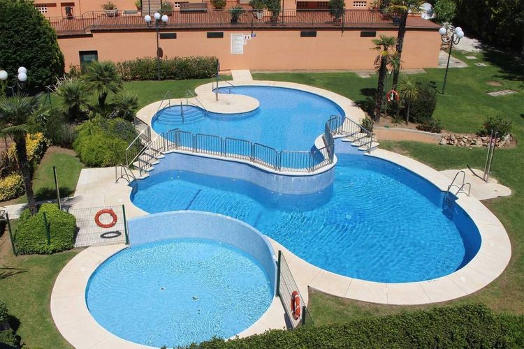 Penthouse | Resale in Elviria in Elviria, Costa del Sol - Photo 5