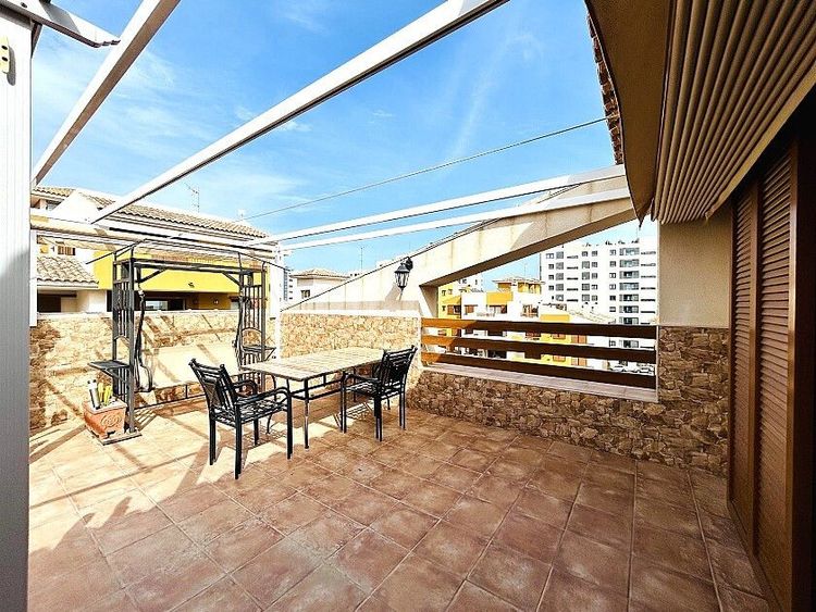 Penthouse | Resale in Punta Prima in Punta Prima, Costa Blanca - Photo 4