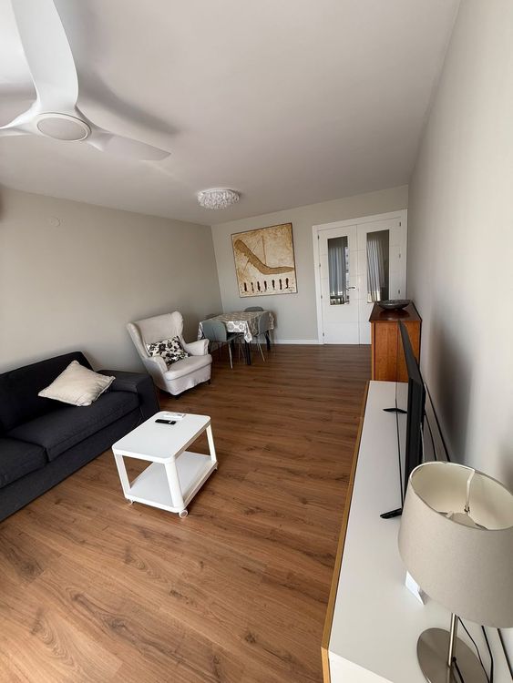 Apartment | Resale in Benalmadena in Benalmadena Others, Costa del Sol - Photo 2