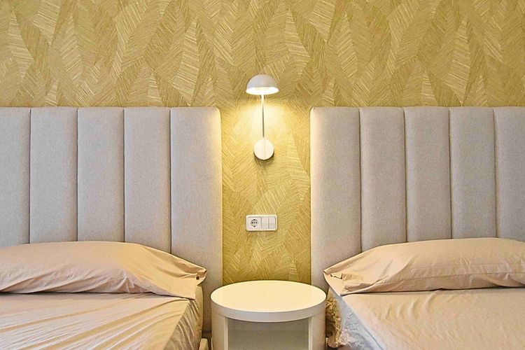 Apartment | Resale in Casares Playa in Casares Playa, Costa del Sol - Photo 4