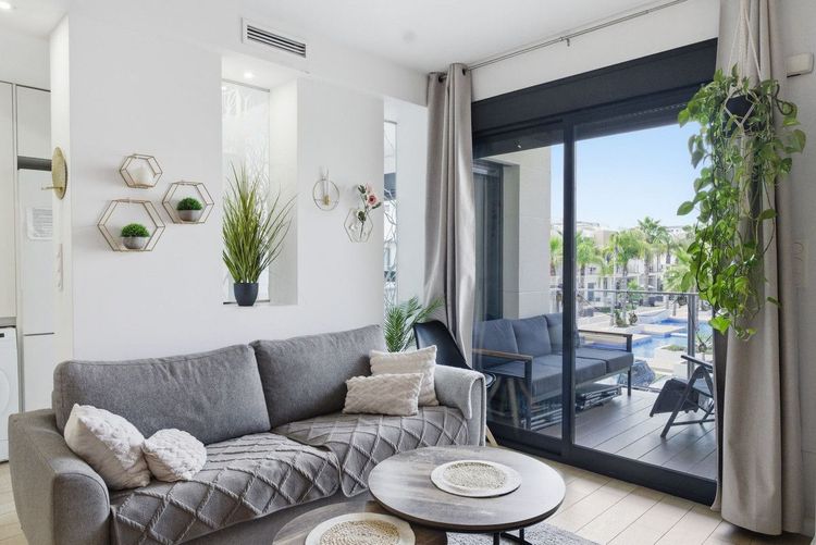 Apartment | Resale in La Zenia in La Zenia, Costa Blanca - Photo 5