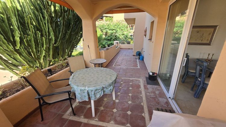 Apartment | Resale in The Golden Mile in The Golden Mile, Nagueles-Milla de Oro, Costa del Sol - Photo 4