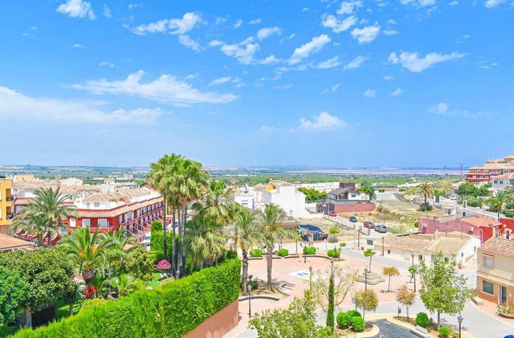 Apartment | Resale in San Miguel de Salinas in San Miguel de Salinas, Costa Blanca - Photo 2