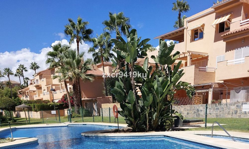 Apartment | Resale in Carib Playa in Carib Playa, Costa del Sol - Main property photo