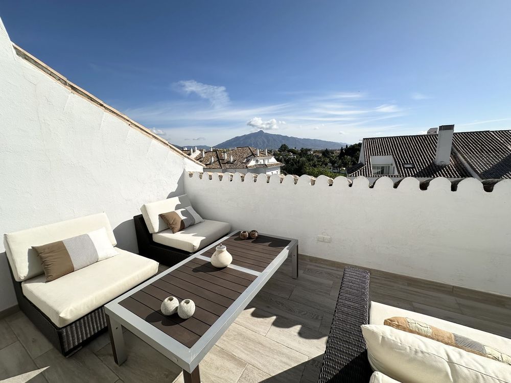 Penthouse | Resale in Guadalmina Baja in Guadalmina Baja, Costa del Sol - Main property photo
