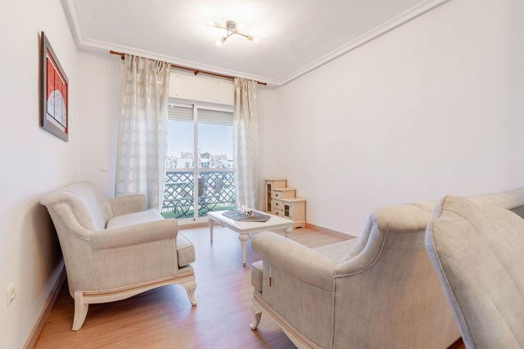 Apartment | Resale in Marbella in Marbella Others, Costa del Sol - Photo 3