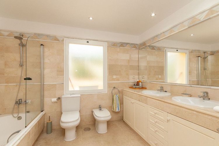Penthouse | Resale in Elviria in Elviria, Costa del Sol - Photo 5