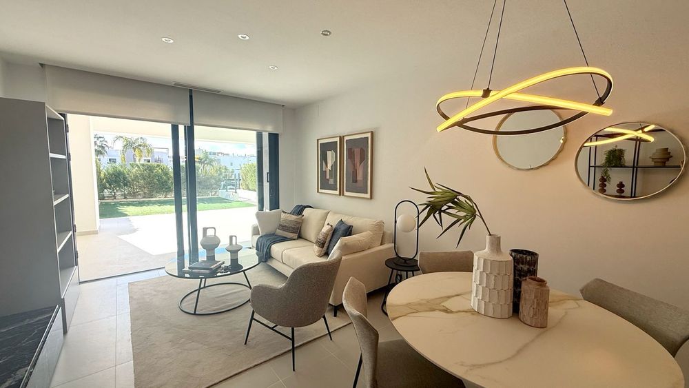 Apartment | Resale in Cancelada in Cancelada, Costa del Sol - Main property photo