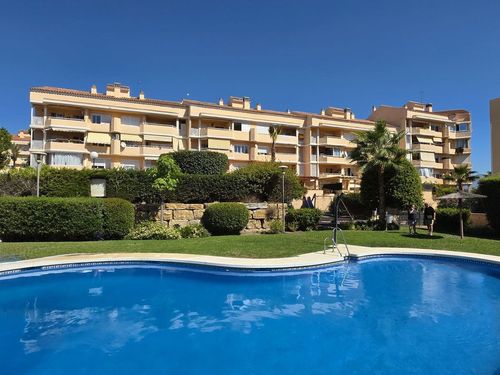 Apartment | Resale in Selwo — Selwo, Costa del Sol