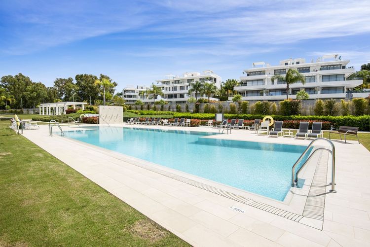 Apartment | Resale in Estepona - Development photo 1