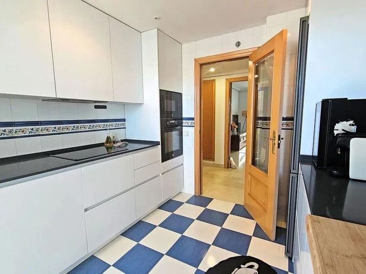 Apartment | Resale in Selwo in Selwo, Costa del Sol - Photo 5