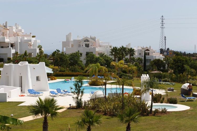 Apartment | Resale in Casares in Casares Others, Casares, Costa del Sol - Photo 2