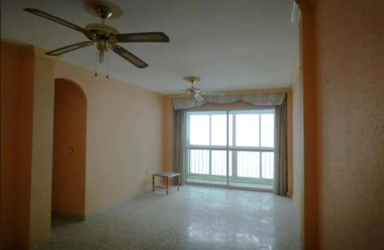 Apartment | Resale in Estepona in Estepona, Costa del Sol - Photo 2