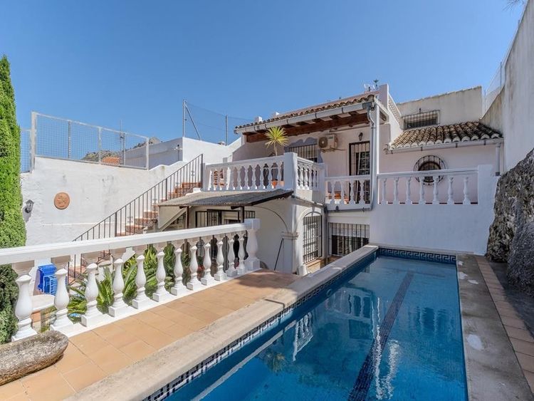 House | Resale in Rafol de Almunia in Costa Blanca - Photo 5