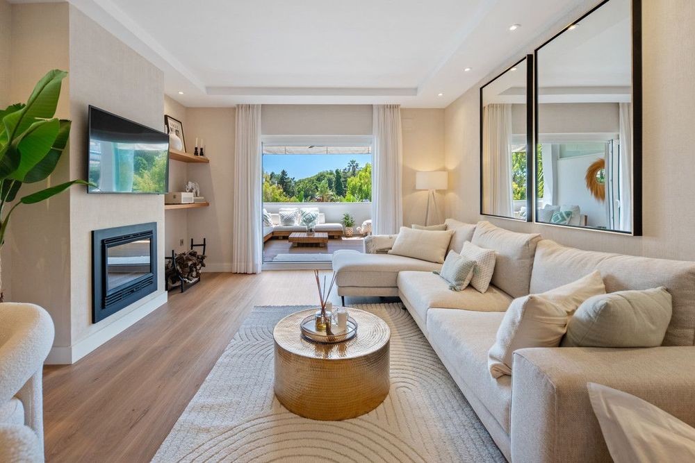 Apartment | Resale in The Golden Mile in The Golden Mile, Costa del Sol - Main property photo