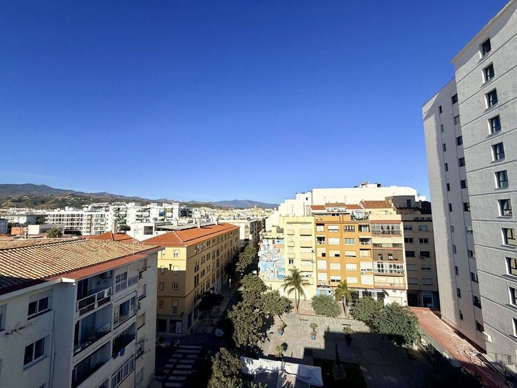 Penthouse | Resale in Estepona in Estepona, Costa del Sol - Photo 5