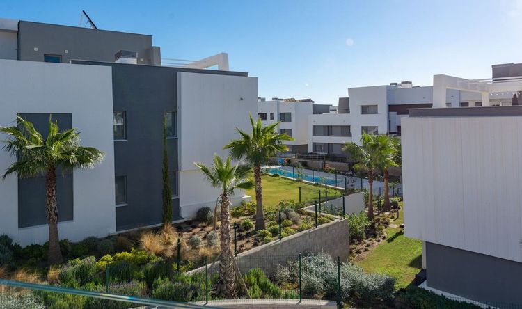 Apartment | Resale in Selwo in Selwo, Costa del Sol - Photo 4