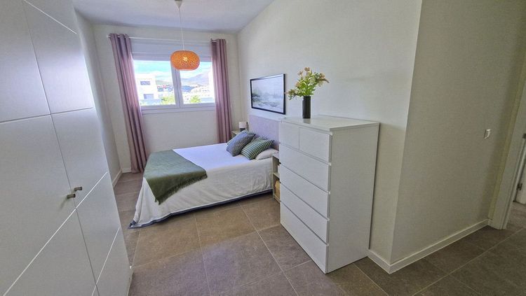 Apartment | Resale in Estepona in Estepona, Costa del Sol - Photo 5