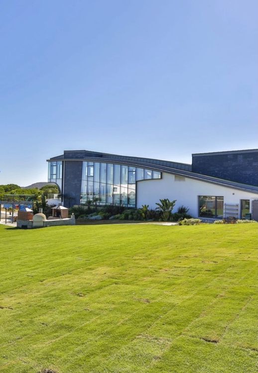 House | Resale in Sotogrande in Sotogrande Others, Costa del Sol - Photo 4
