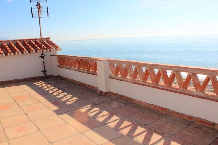 House | Resale in Estepona - Development photo 1