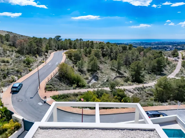 Rey Luis I 38 in Finestrat, Costa Blanca - Photo 3