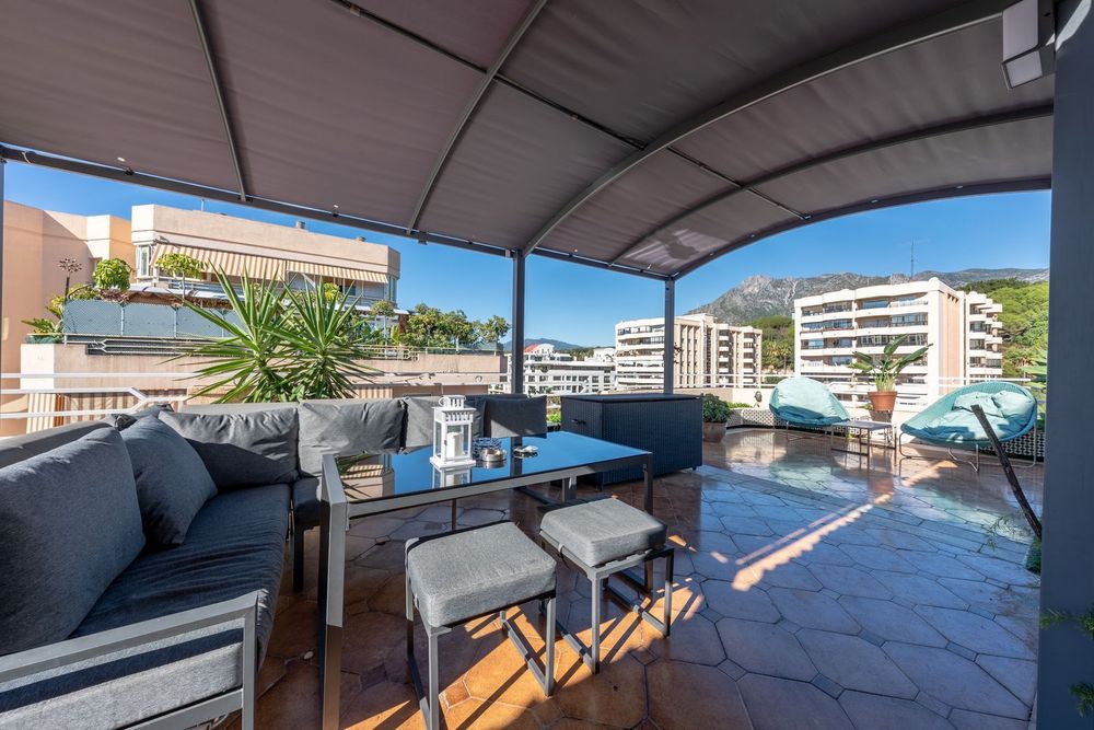 Apartment | Resale in Marbella in Marbella Others, Costa del Sol - Main property photo