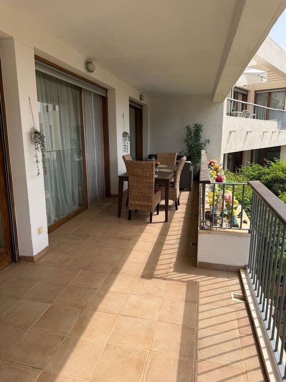 Apartment | Resale in Altos de los Monteros in Altos de los Monteros, Costa del Sol - Photo 2